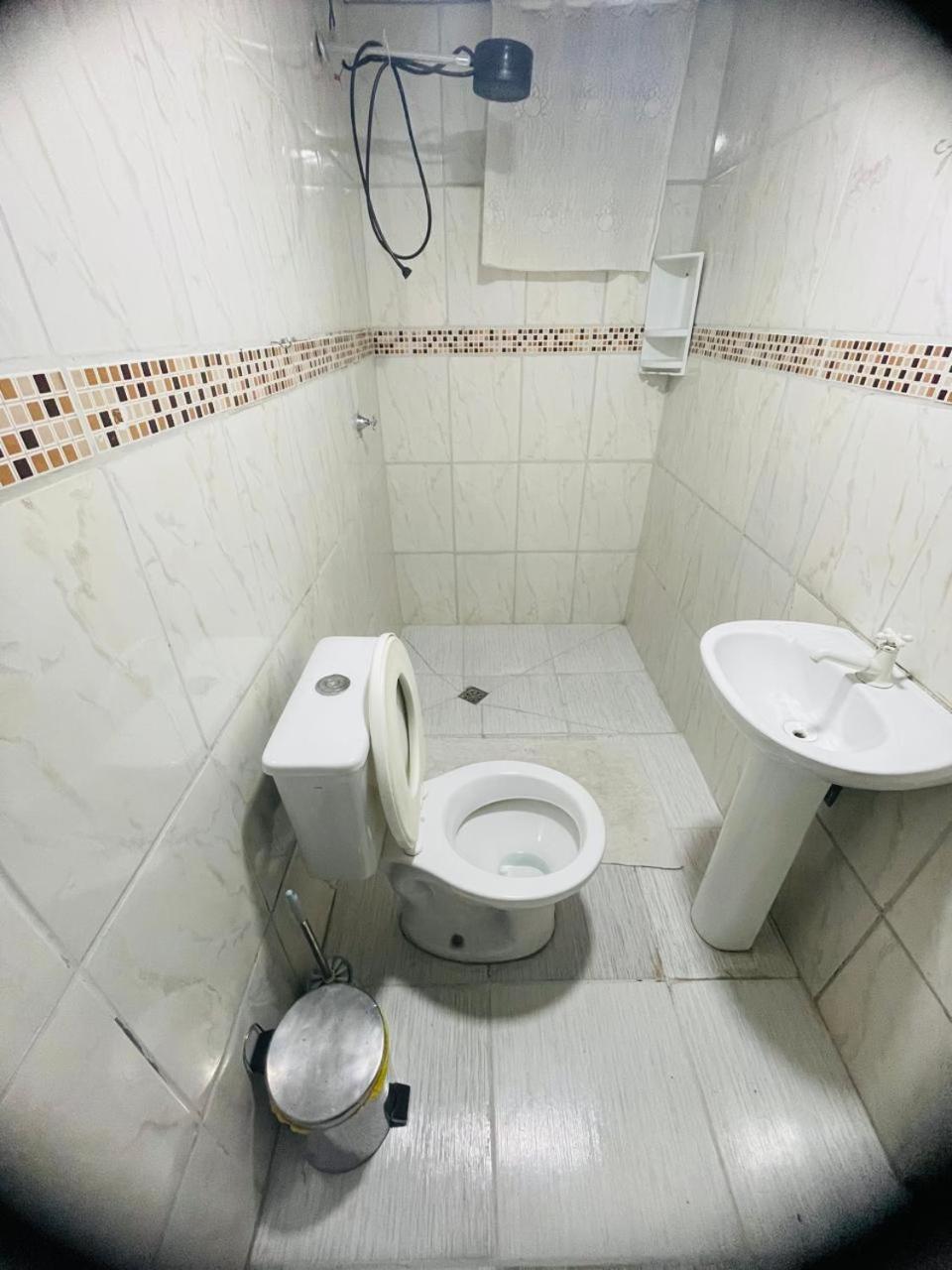 Casa Fundos Eco City 03 Simples E Confortavel Com 2 Quartos E Garagem Curitiba Exterior foto